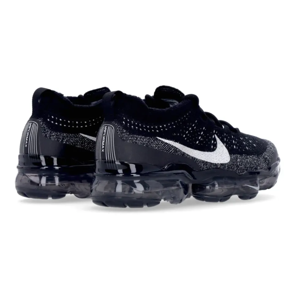 Flyknit Low Shoe