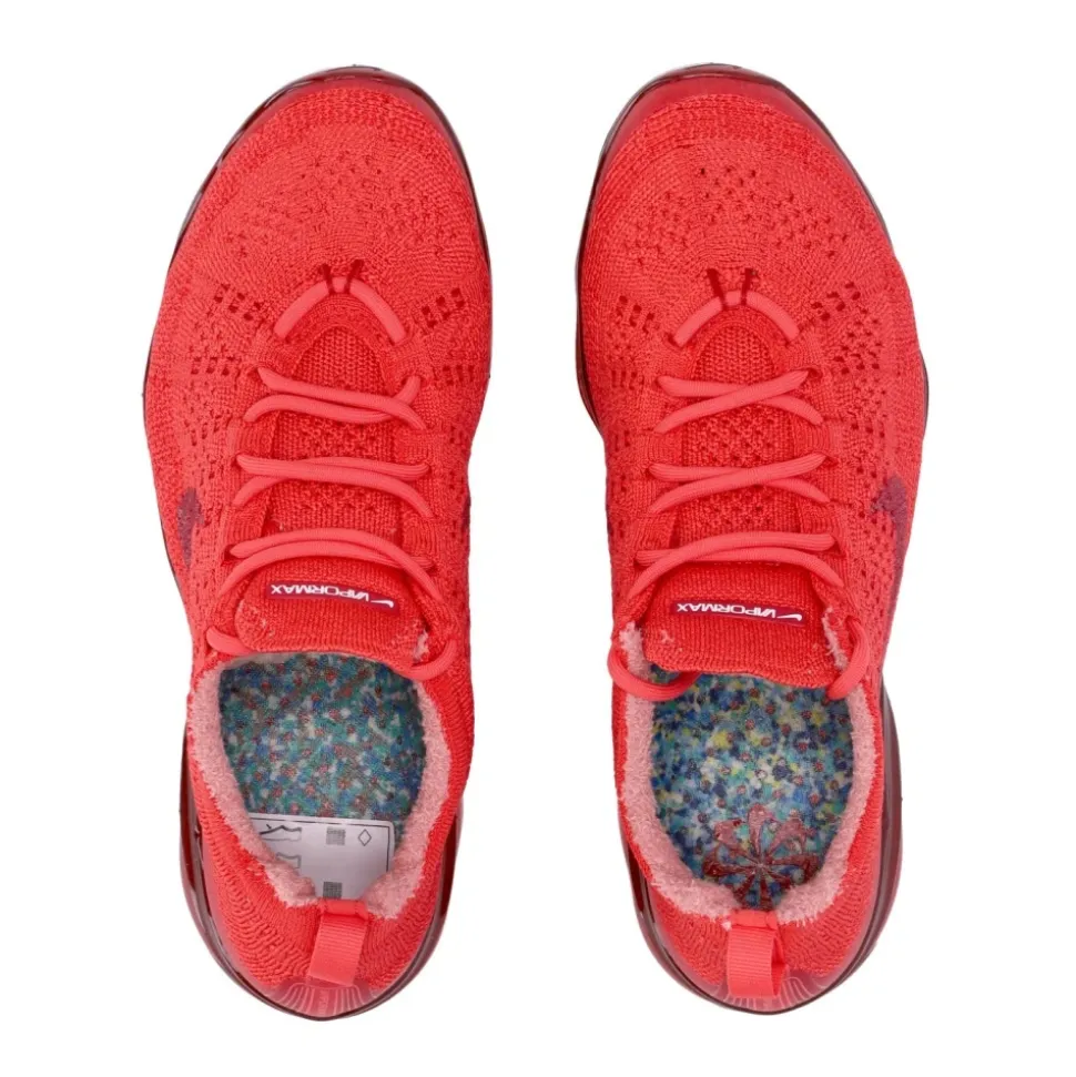 Flyknit Track Red Low Sneaker