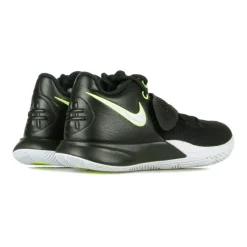 Flytrap 3 Basketball Shoes