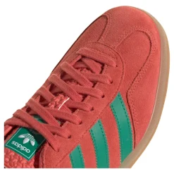 Gazelle Indoor