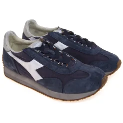 Heritage Equipe Canvas