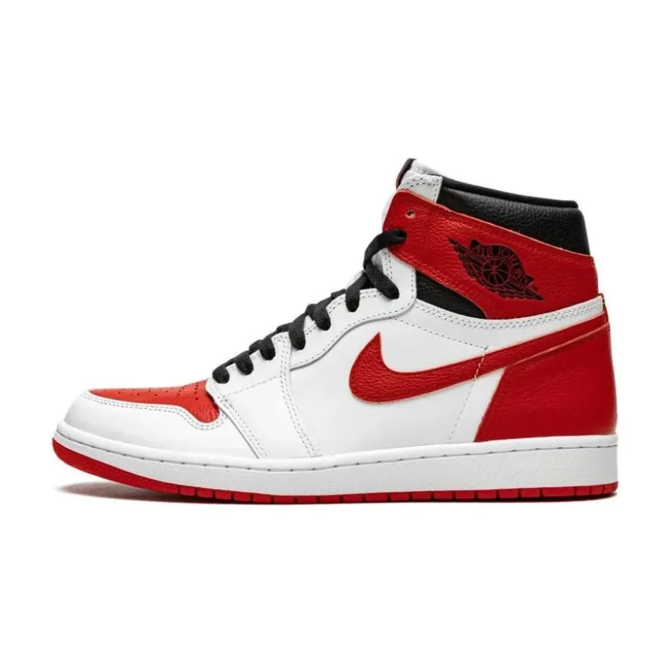 High-top Retro Sneaker Chicago Vibe