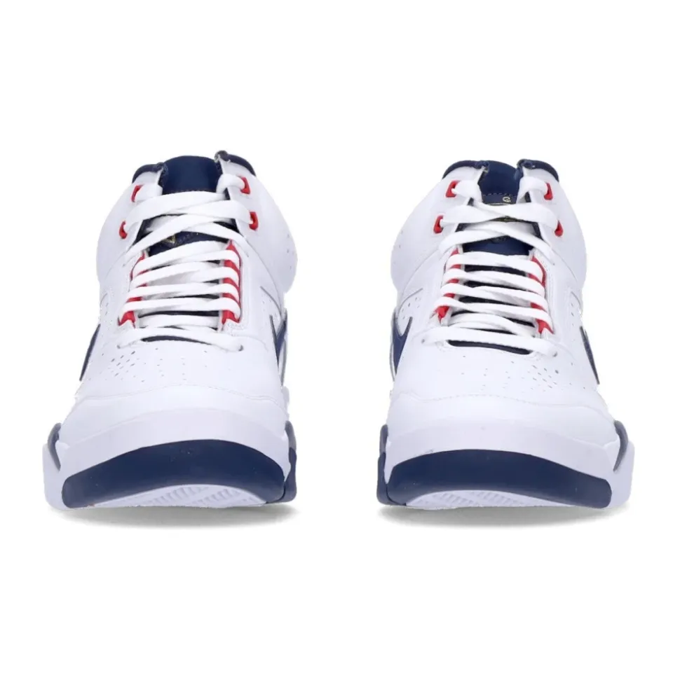 High Top Sneaker