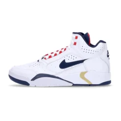 High Top Sneaker