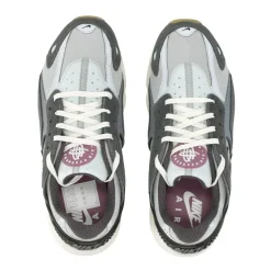 Huarache Runner Low Sneaker