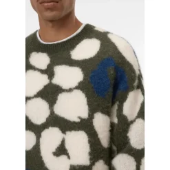 Intarsia Motif Sweater