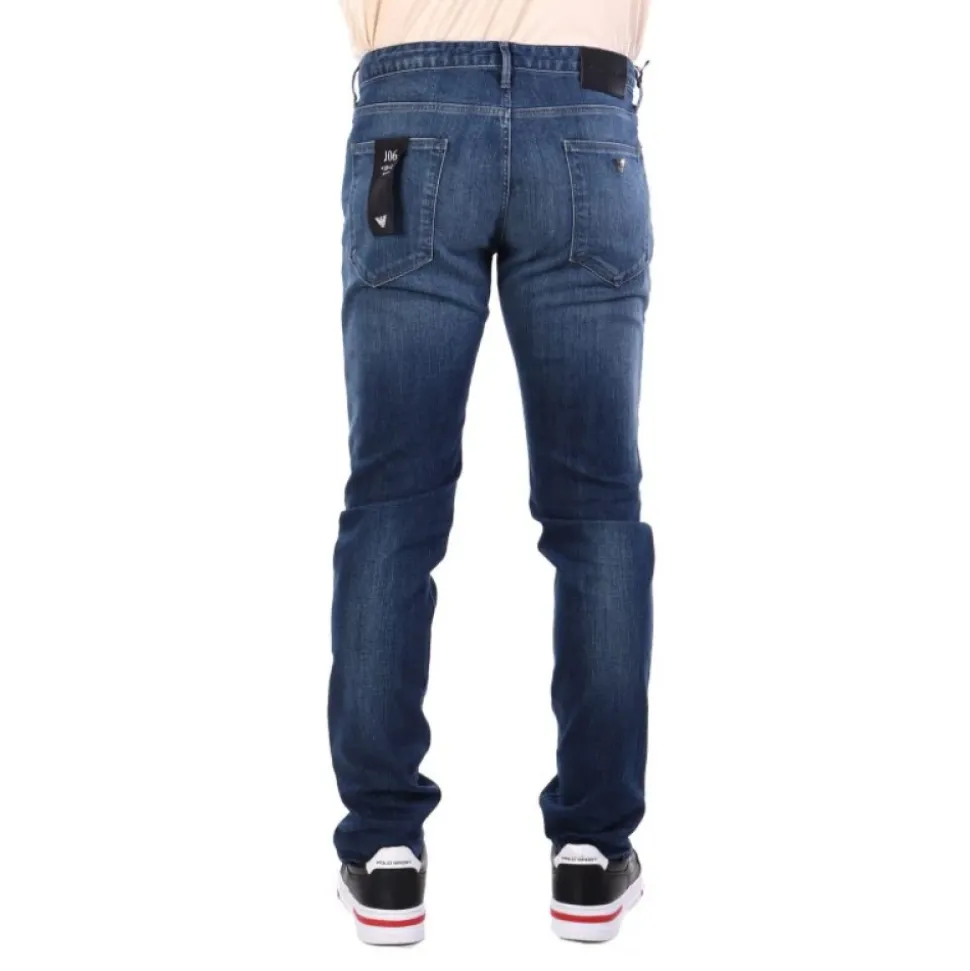 J06 Slim-fit Jeans