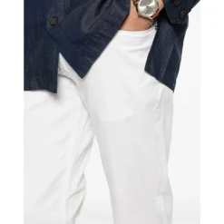 J06 Slim-fit Jeans