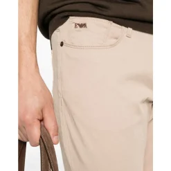 J06 Slim-Fit Jeans