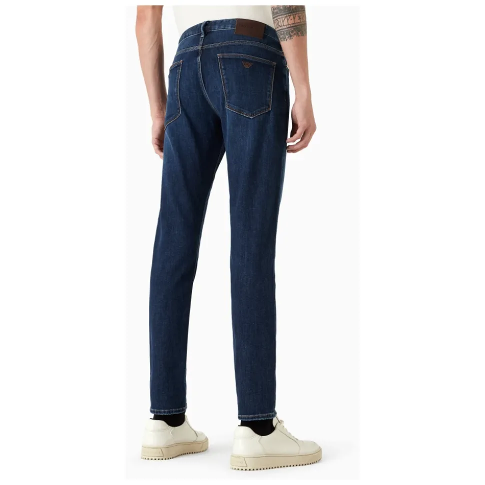 J06 Slim-fit, washed, 11.5 oz comfort-denim jeans