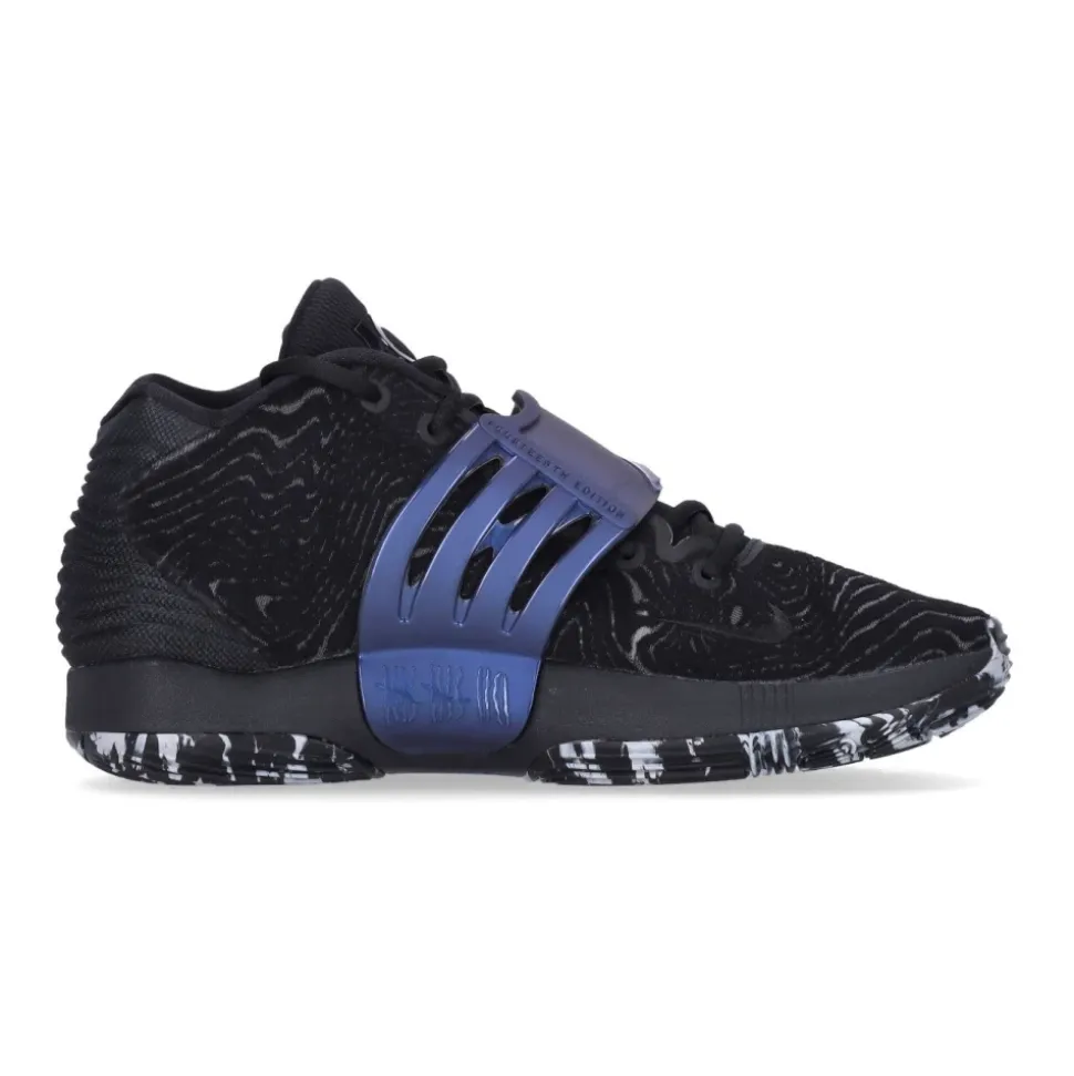 KD14 Seasonal Basketball Shoe
