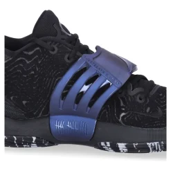 KD14 Seasonal Basketball Shoe