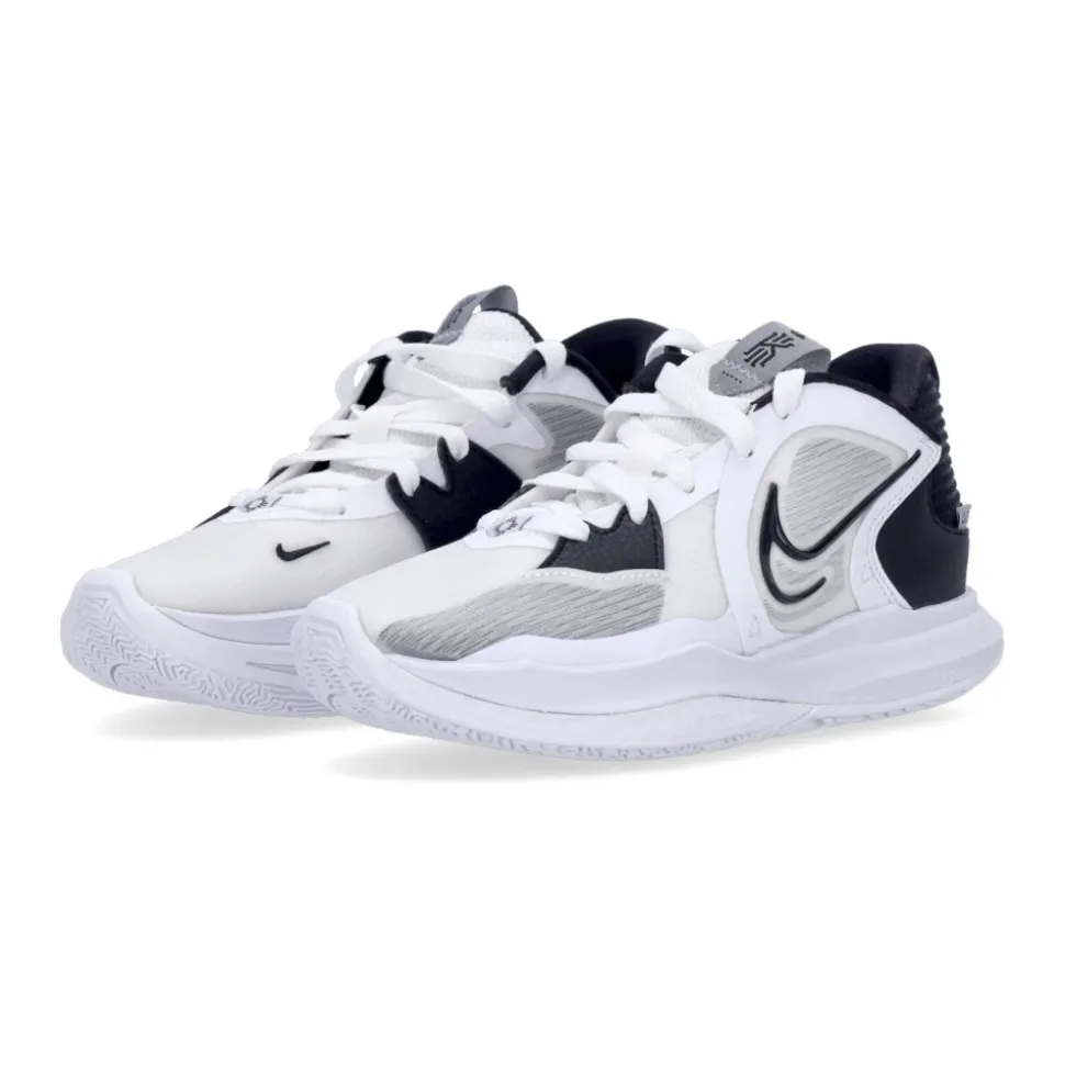 Kyrie Low 5 Basketball Shoe