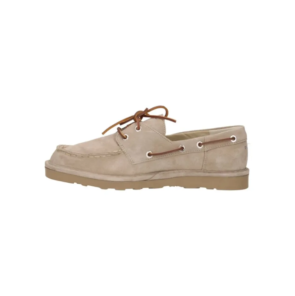 Lace-up Shoe