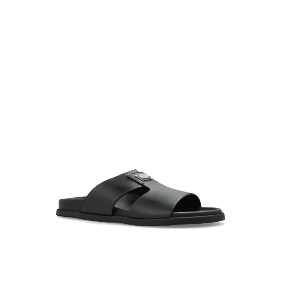 Leather slides with appliqué