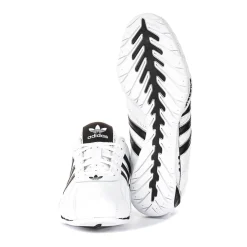 Leather Trainers in White Black