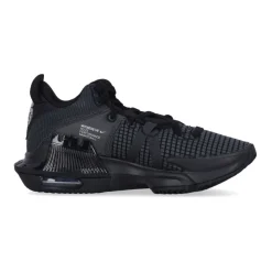 Lebron Witness VII Basketball Shoe