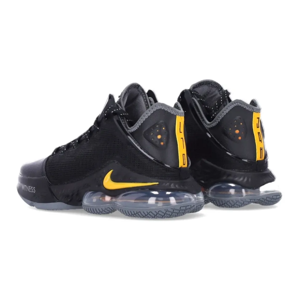 LeBron XIX Low Basketball Shoes