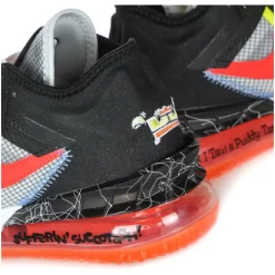 Lebron XVIII Low Basketball Shoe