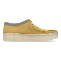 Lifestyle Shoe with Laces