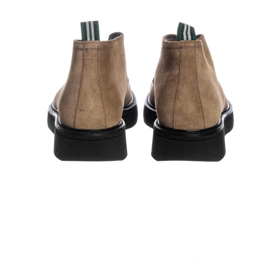 Light Casual Shoe