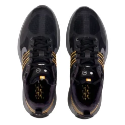 Lightweight Running Shoe with Reflective Design