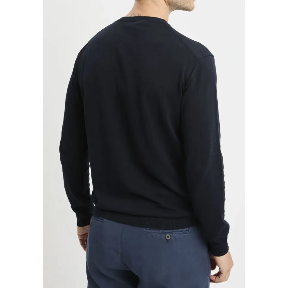 Long-sleeve Round-neck Knit