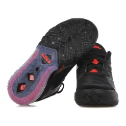 Low Basketball Shoe