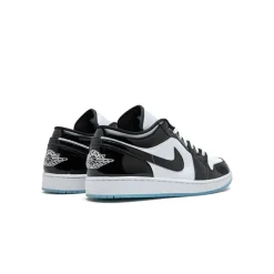 Low SE Concord Sneakers