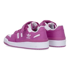 Low Top Basketball Shoe