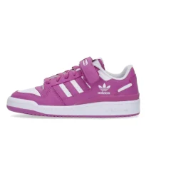 Low Top Basketball Shoe