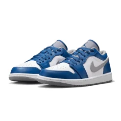 Low True Blue Sneakers