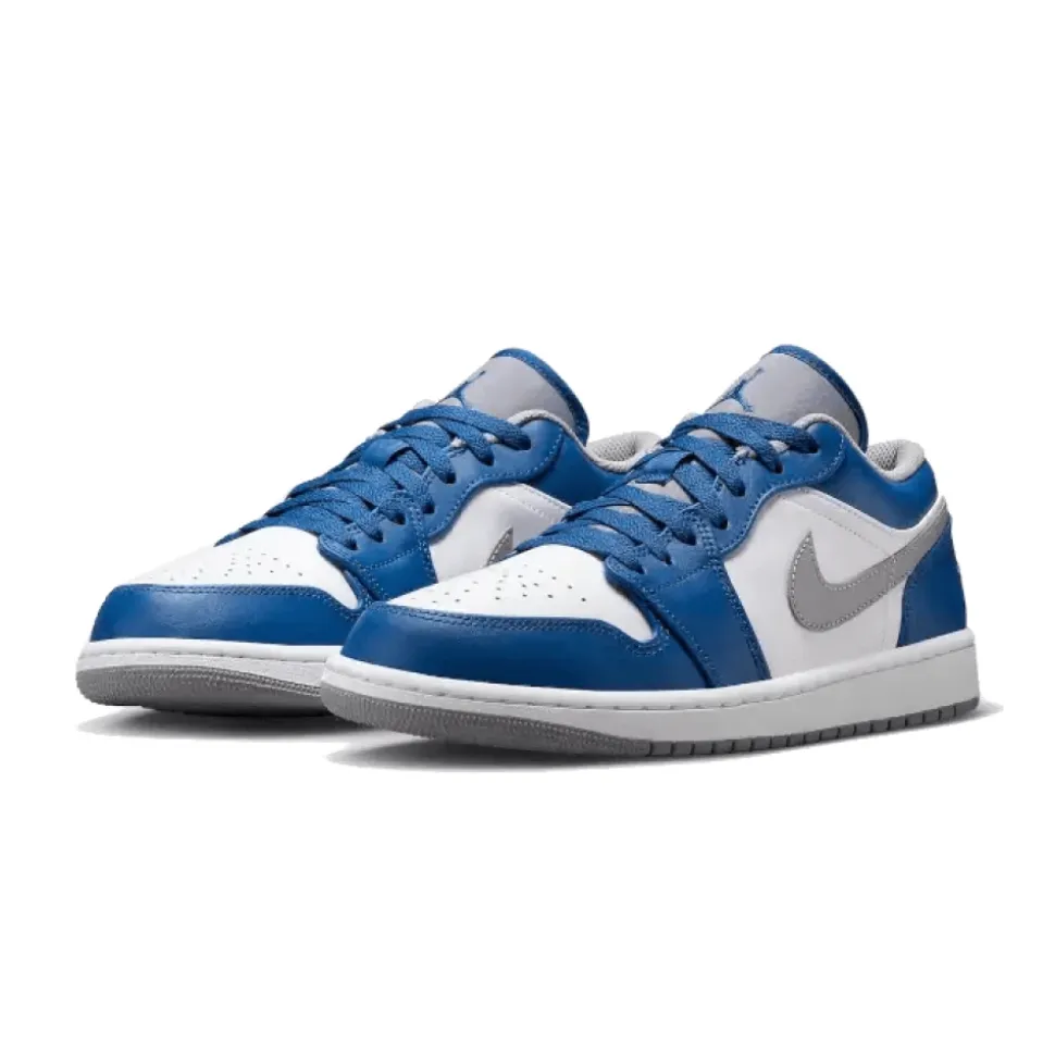 Low True Blue Sneakers