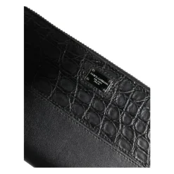 Luxurious Ostrich Leather Wallet with Ample Storage