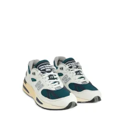 Made in UK 991v2