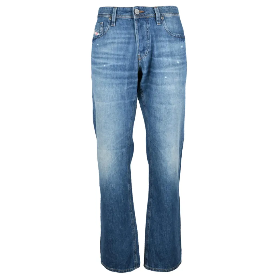 Markee Straight Jeans