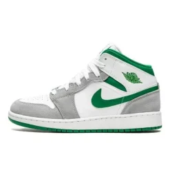 Mid SE Pine Green Sneakers