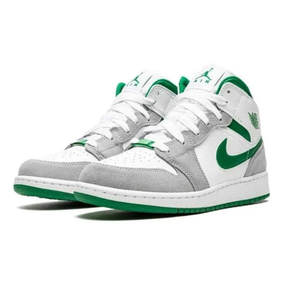 Mid SE Pine Green Sneakers