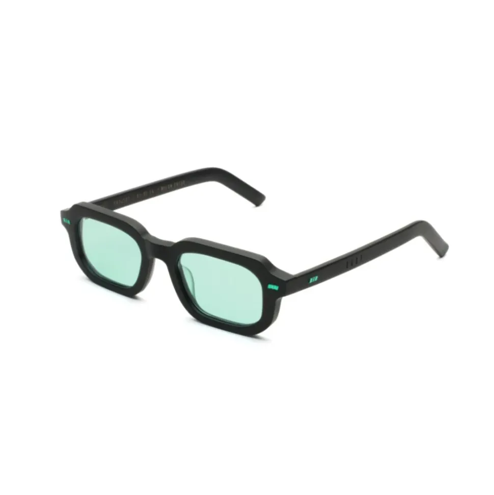 Mint-Flavored Stylish PAI