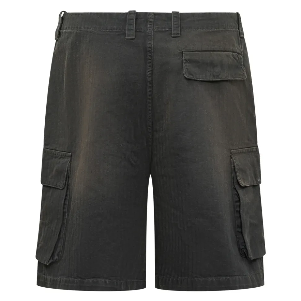 Mount Shorts