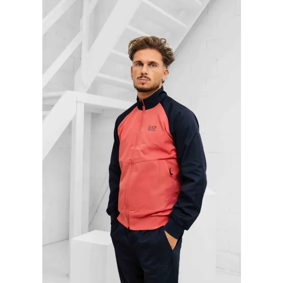7M000642 Tracksuit