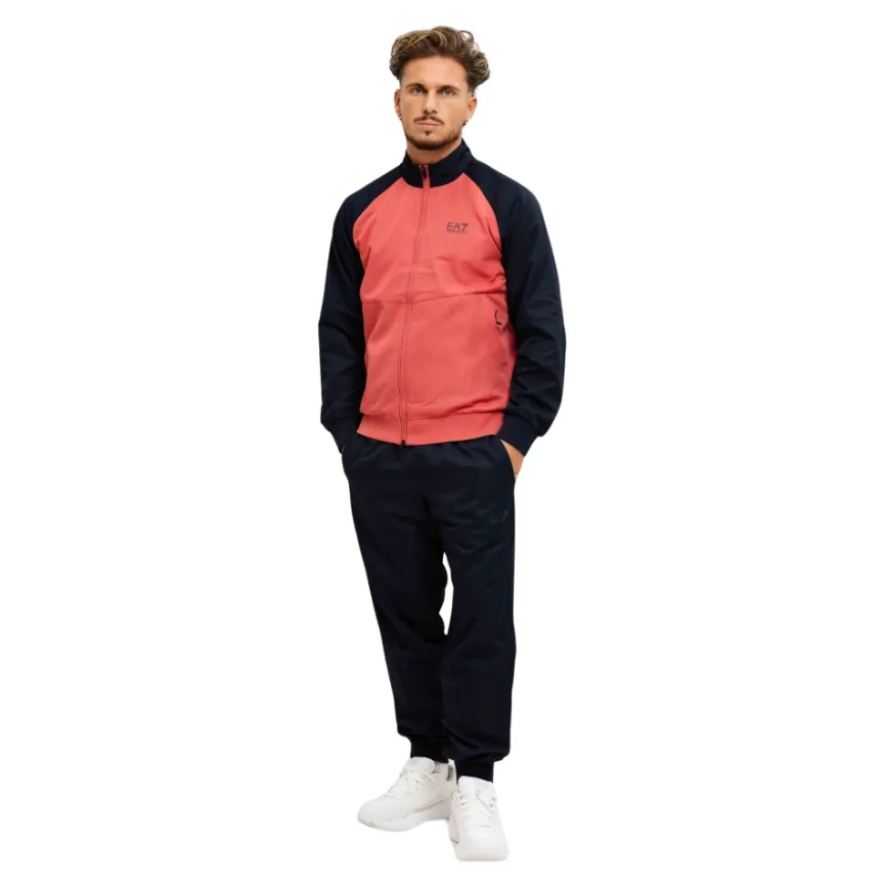 7M000642 Tracksuit