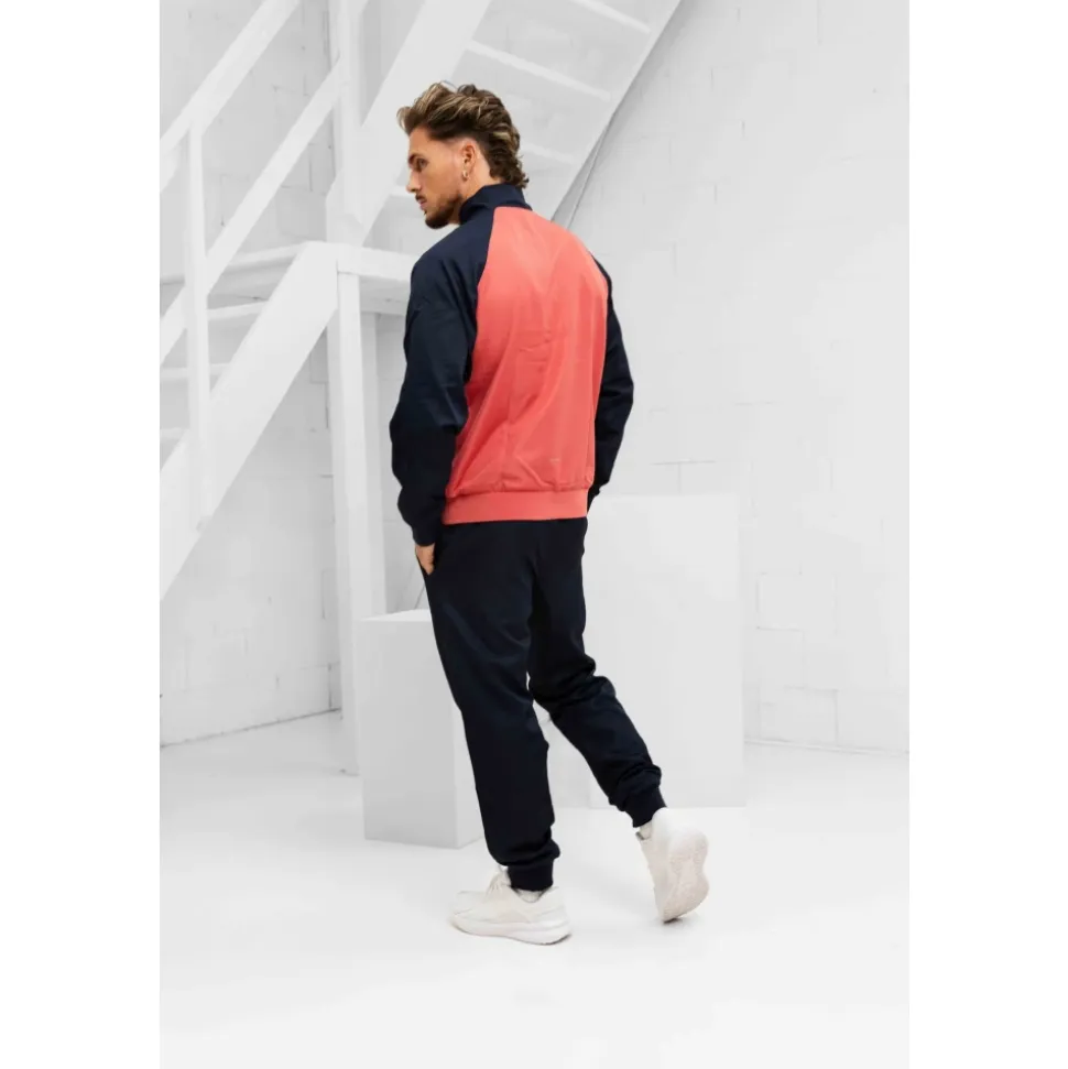 7M000642 Tracksuit