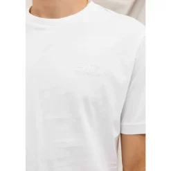 7M001327 T-Shirt