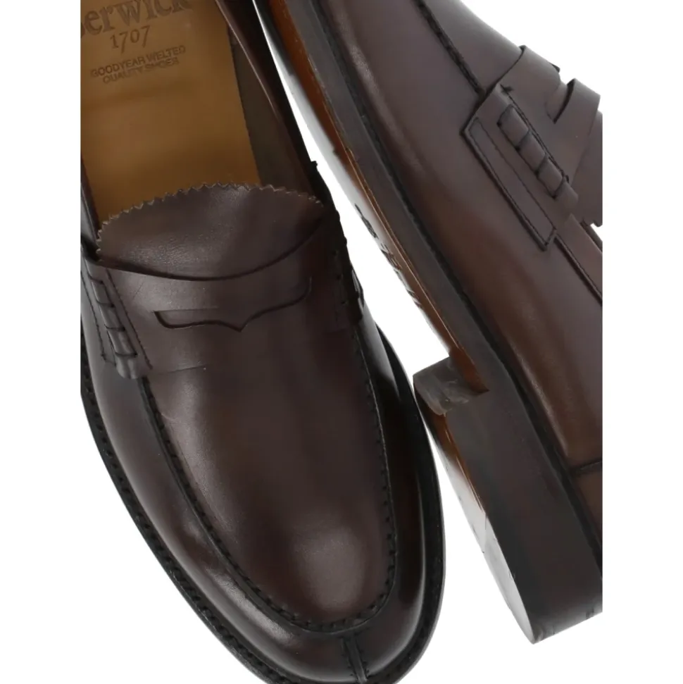 Nomera Loafer