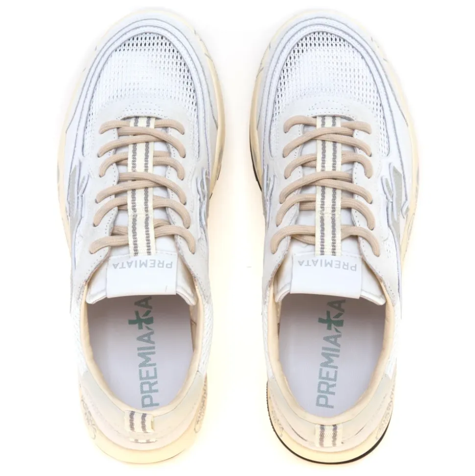 Nous Sneaker