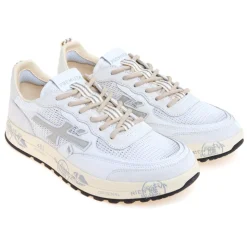 Nous Sneaker