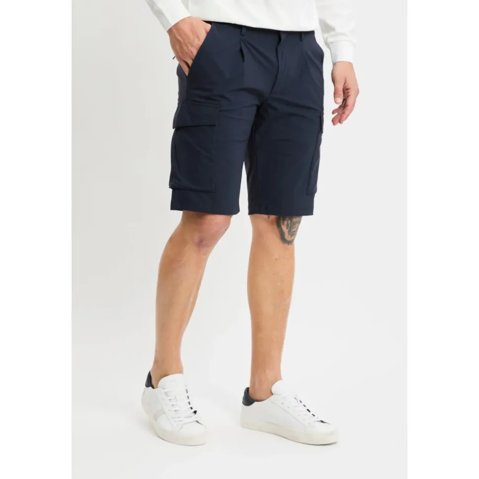OMONO Bermuda Shorts