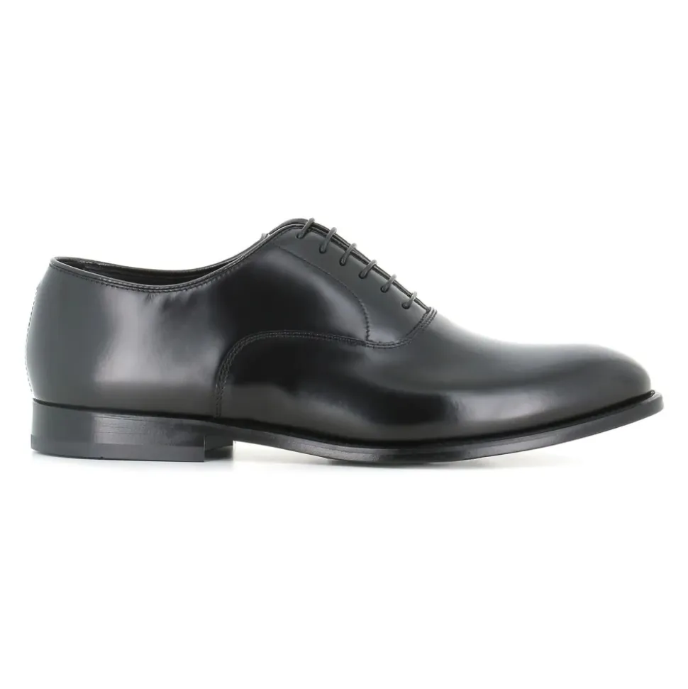 Oxford Shoe