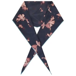 Pointed Profile Scarf